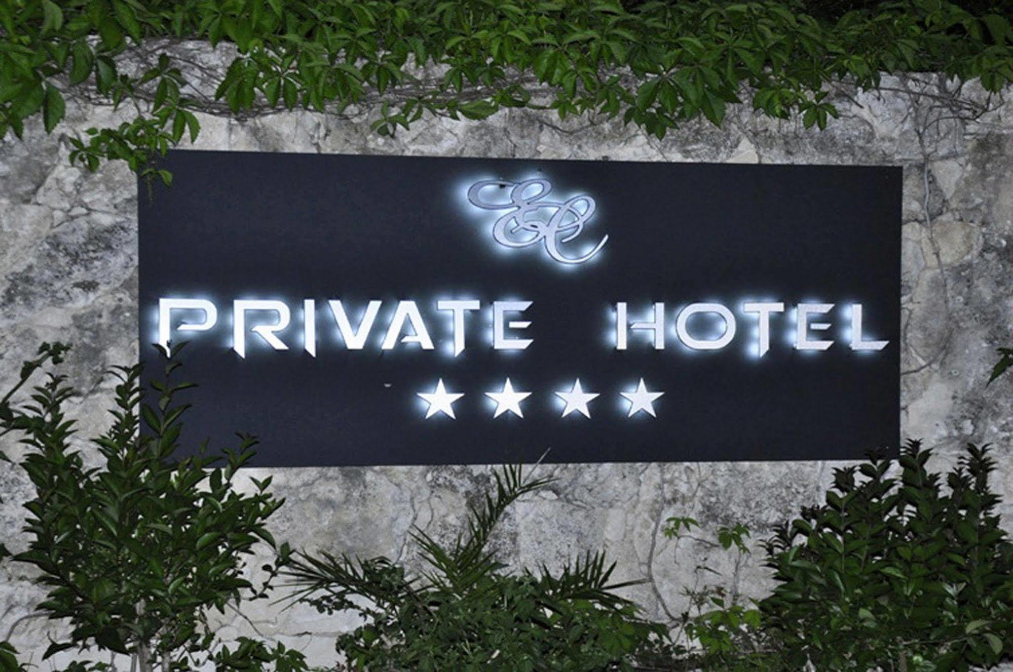 Private Hotel - Adult Only Porto-Vecchio  Exterior photo